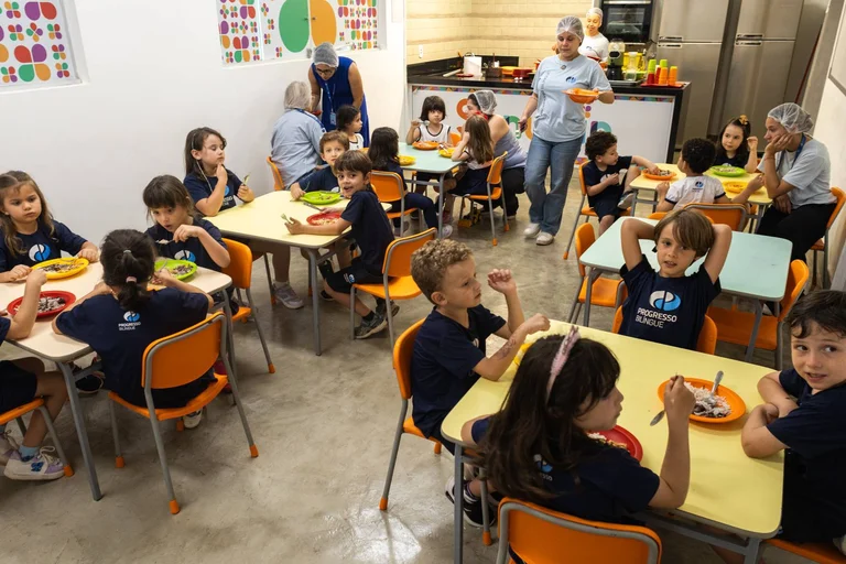Connect food to learning