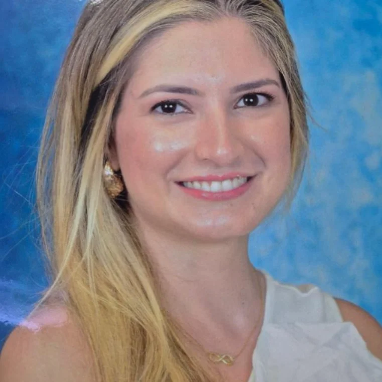 Karine  Martins